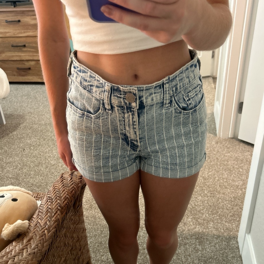 Striped distressed denim shorts